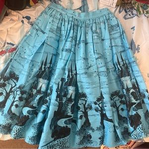 Pinup girl clothing Mary Blair castles skirt small